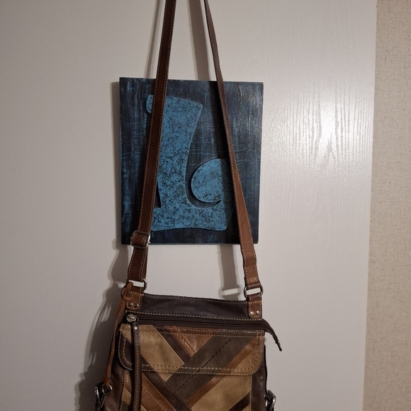COPY - FOSSIL CROSSBODY - Picture 2 of 11